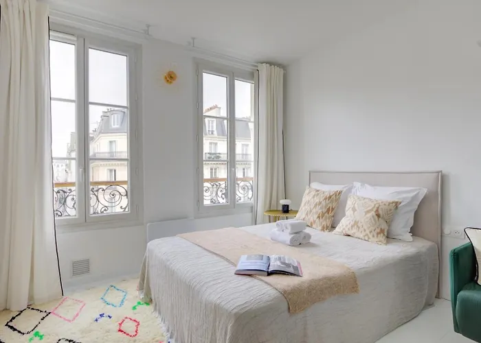 Bnbnook - Bright Studio By Pompidou & Les Halles